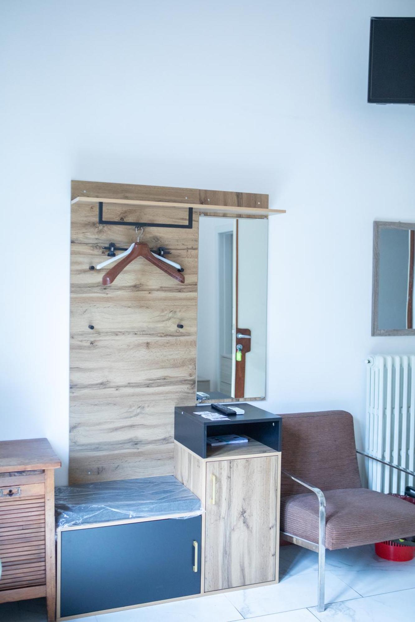 Villa Giove Rooms Prato  Esterno foto